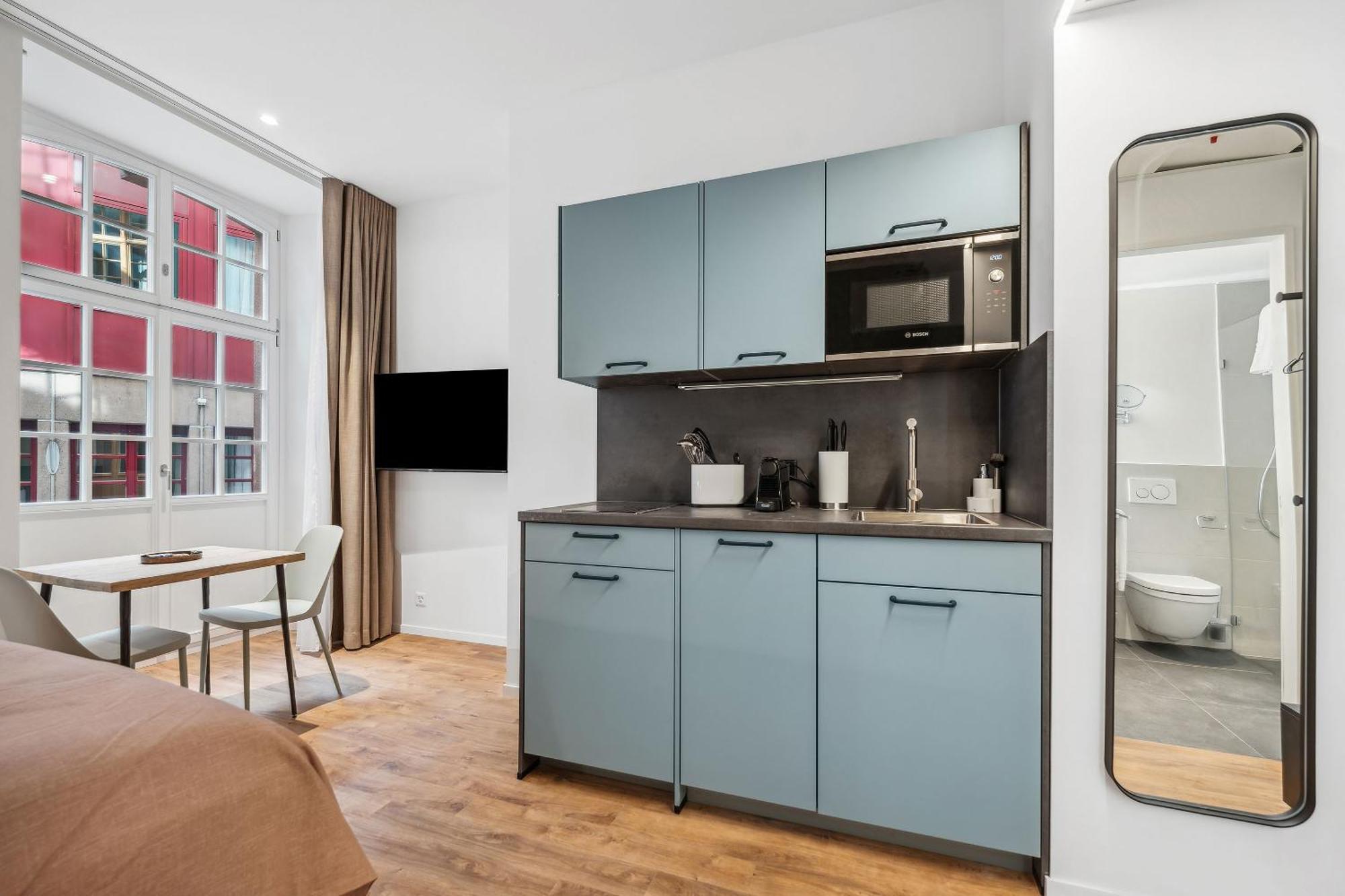 Limehome Basel Muenzgasse الغرفة الصورة