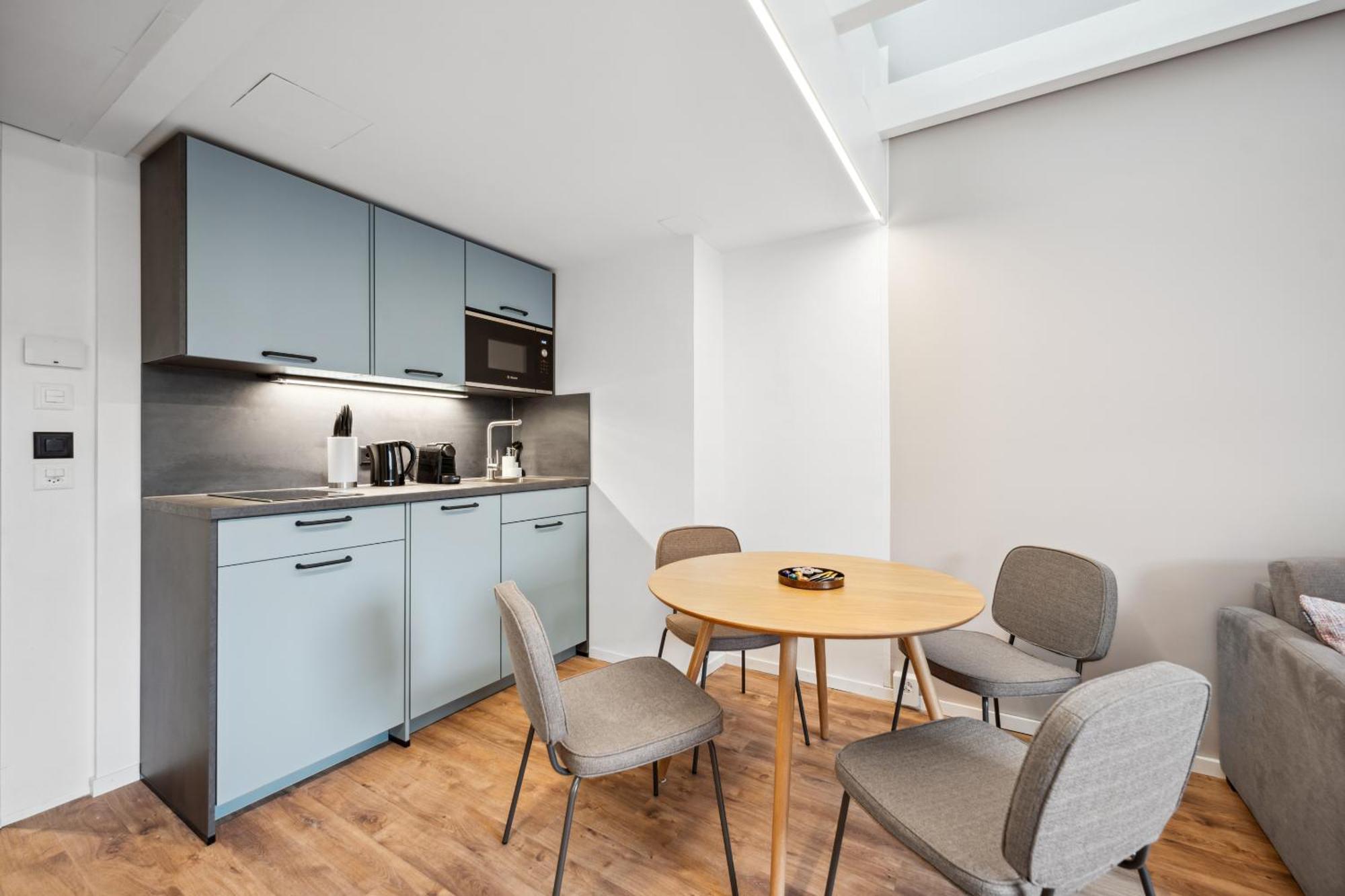 Limehome Basel Muenzgasse الغرفة الصورة