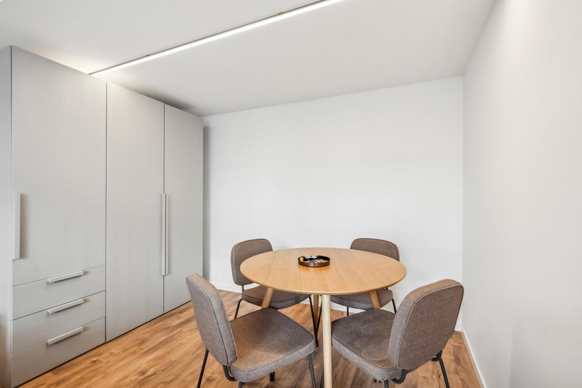 Limehome Basel Muenzgasse الغرفة الصورة