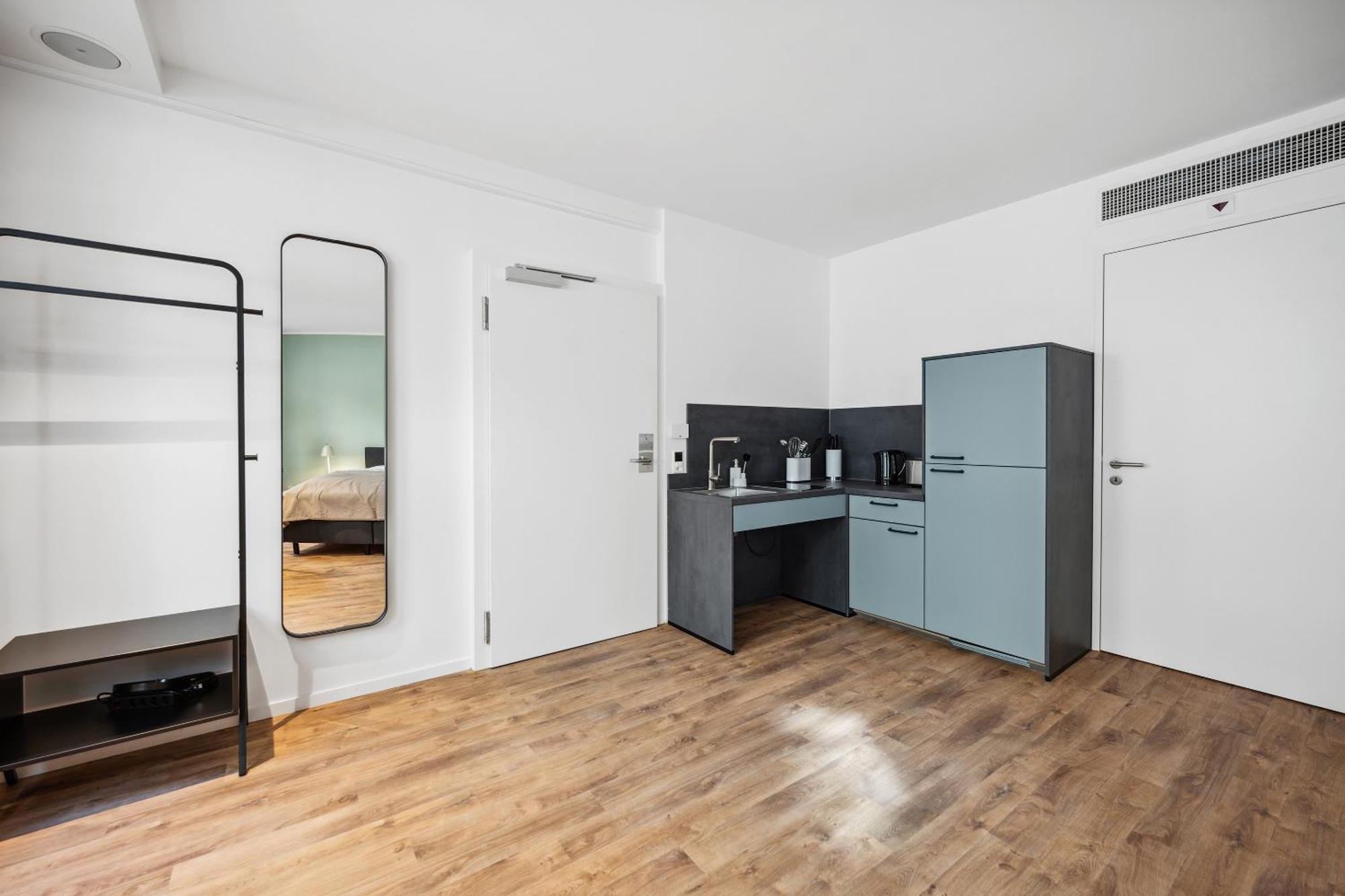 Limehome Basel Muenzgasse الغرفة الصورة
