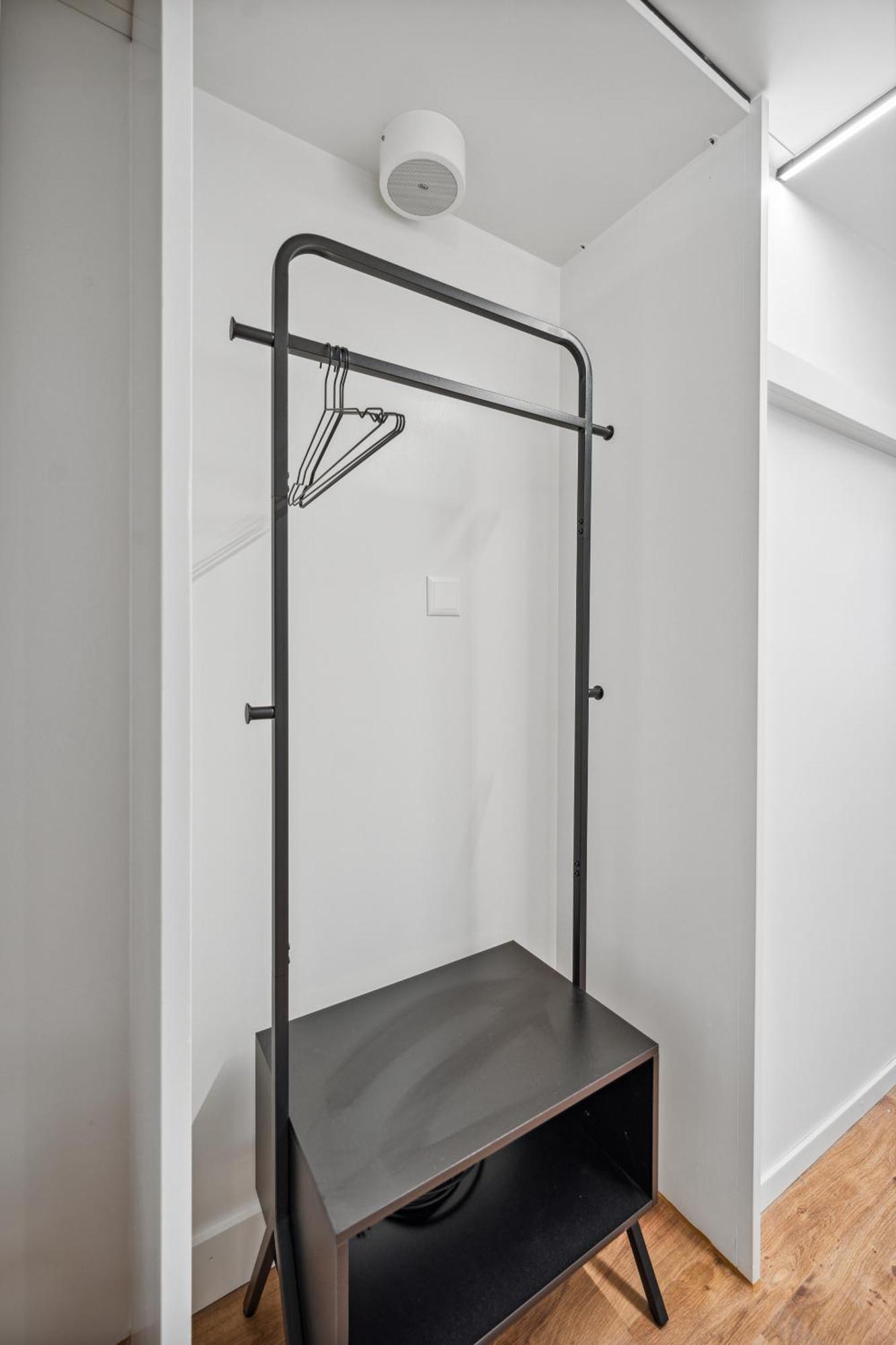 Limehome Basel Muenzgasse الغرفة الصورة