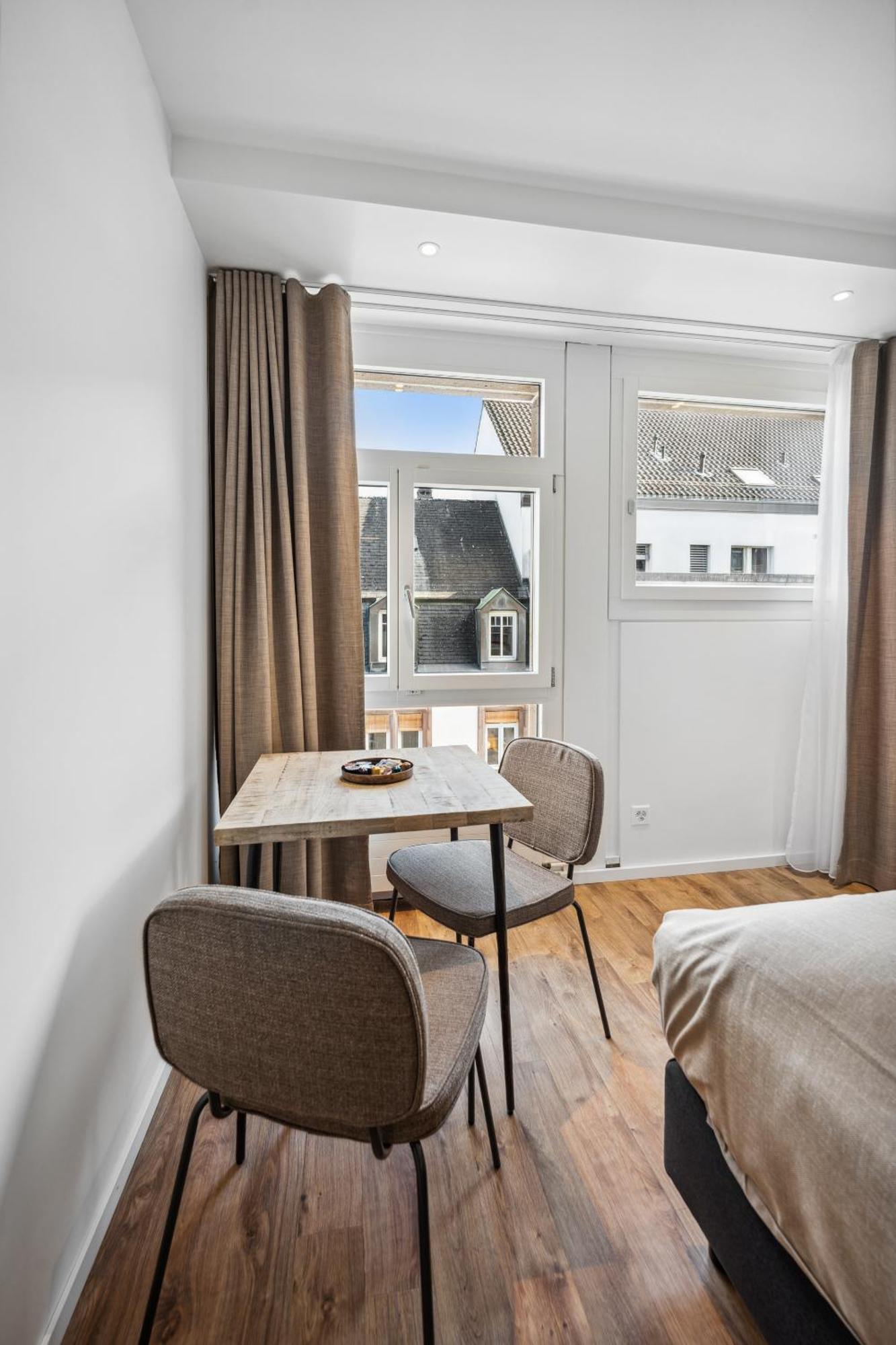 Limehome Basel Muenzgasse الغرفة الصورة